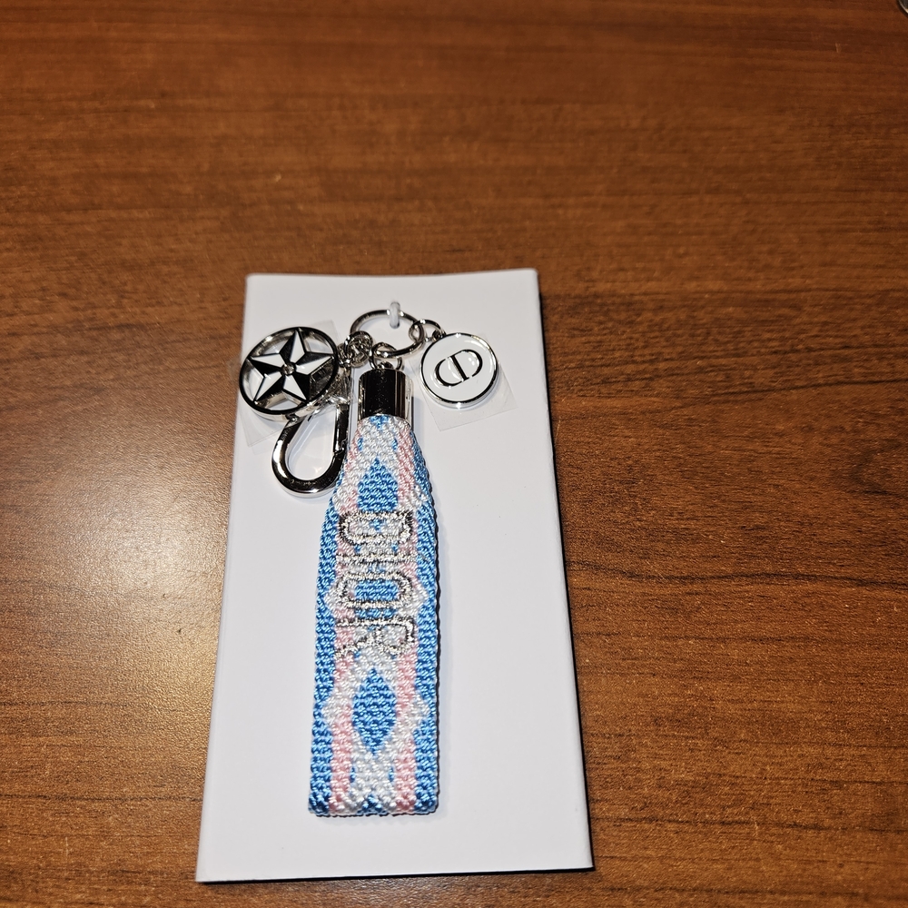 Dior Pink and Blue Patterned Key Holder - Picture 3 of 3